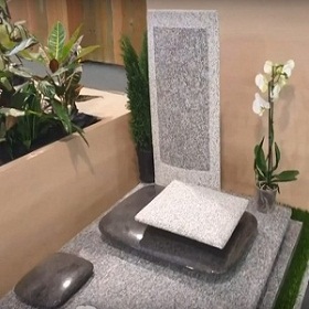 Памятники надгробные гранитные Киев